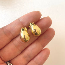 Cargar imagen en el visor de la galería, ARETES MINI GOTA