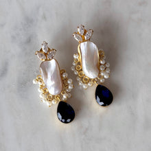 Cargar imagen en el visor de la galería, ARETES KRIZIA