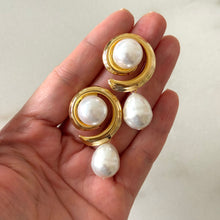 Cargar imagen en el visor de la galería, ARETES EVERETT