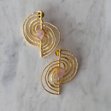 Cargar imagen en el visor de la galería, ARETES DEVIKA