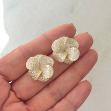 Cargar imagen en el visor de la galería, ARETES CEREZO DORADA