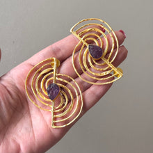 Cargar imagen en el visor de la galería, ARETES DEVIKA