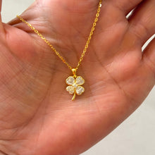 Cargar imagen en el visor de la galería, CADENA TRÉBOL ZIRCONIA