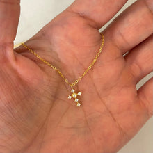 Cargar imagen en el visor de la galería, CADENA CRUZ 6 ZIRCONIAS