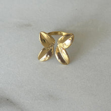 Cargar imagen en el visor de la galería, ANILLO HOJAS