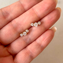 Cargar imagen en el visor de la galería, ARETES TRÍO ZIRCONIA