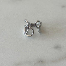 Cargar imagen en el visor de la galería, ANILLO ARABIA PLATEADO