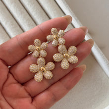 Cargar imagen en el visor de la galería, ARETES MARGARITA
