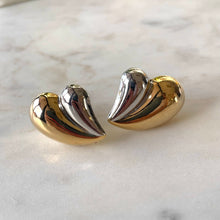 Cargar imagen en el visor de la galería, ARETES CORAZÓN DT