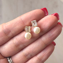 Cargar imagen en el visor de la galería, ARETES MARÍA JOSÉ