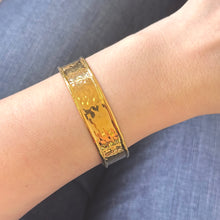 Cargar imagen en el visor de la galería, BANGLE MARTILLADA