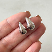Cargar imagen en el visor de la galería, ARETES GOTA PLT 9MM