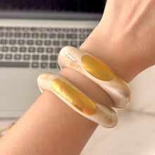 Cargar imagen en el visor de la galería, BANGLE RESINA II
