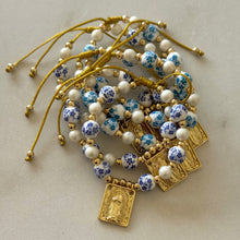 Cargar imagen en el visor de la galería, PULSERA RELIGIOSA SEVILLA