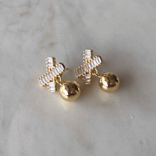 Cargar imagen en el visor de la galería, ARETES XIOMARA