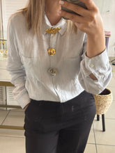 Cargar imagen en el visor de la galería, BROCHE GIANNI PLATEADO