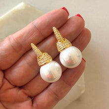 Cargar imagen en el visor de la galería, ARETES MÓNICA DORADO