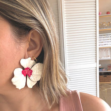 Cargar imagen en el visor de la galería, ARETES ALOHA