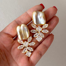 Cargar imagen en el visor de la galería, ARETES SARIKA