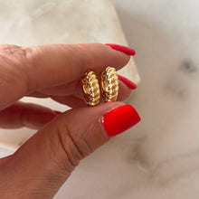 Cargar imagen en el visor de la galería, HUGGIES LIA