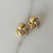 Cargar imagen en el visor de la galería, ARETES ALONDRA