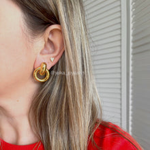 Cargar imagen en el visor de la galería, ARETES ALEXA
