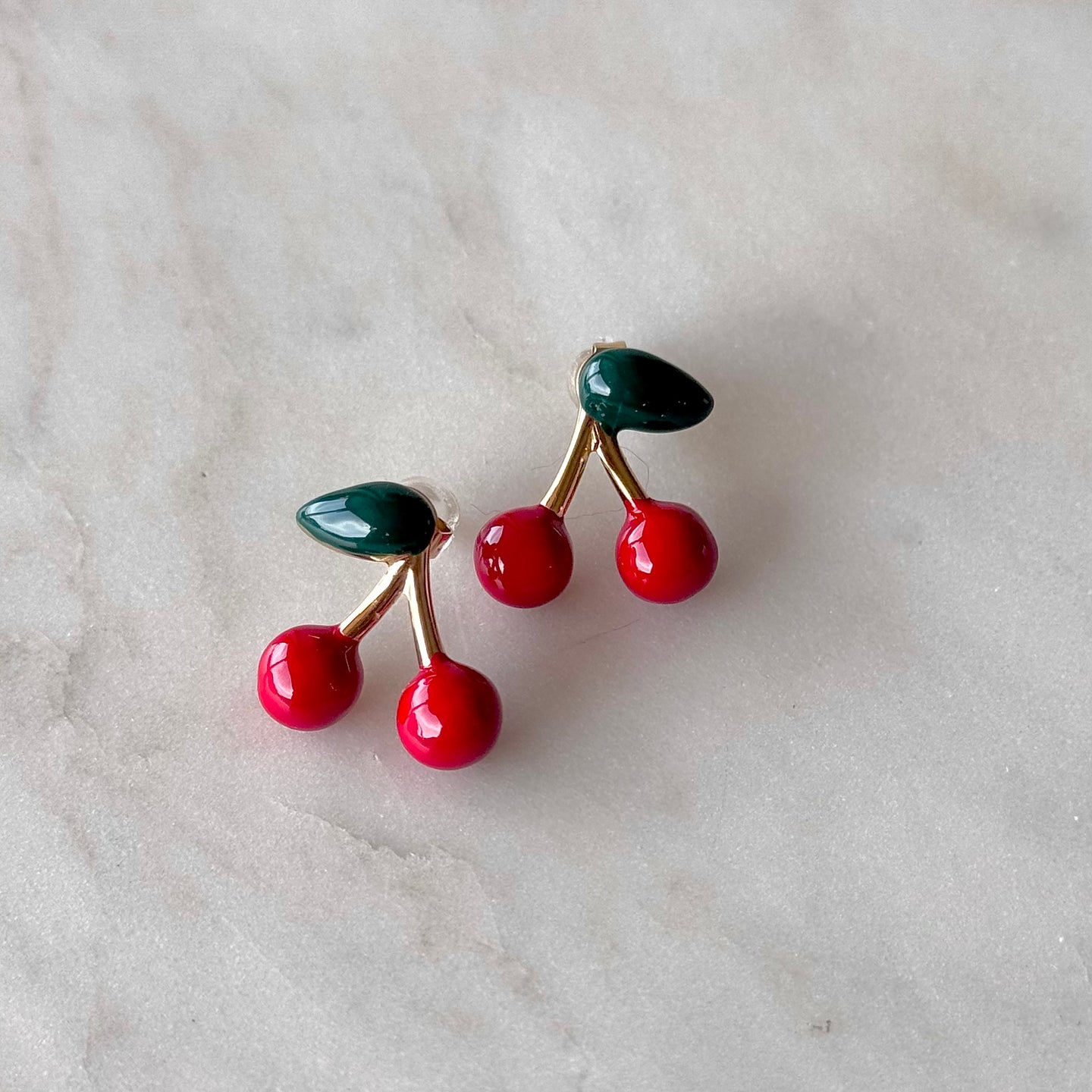 ARETES CHERRY SWEET