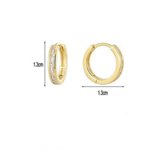 Cargar imagen en el visor de la galería, HUGGIES ZIRCONIA BARRA
