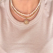 Cargar imagen en el visor de la galería, COLLAR MEDALLA CRUZ*
