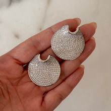 Cargar imagen en el visor de la galería, ARETES OBLEAS PLATEADO
