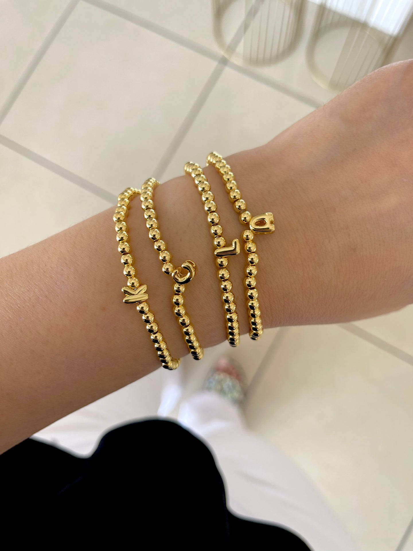 PULSERA INICIAL BALINES