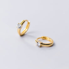 Cargar imagen en el visor de la galería, HUGGIES ZIRCONIA SOLITARIO
