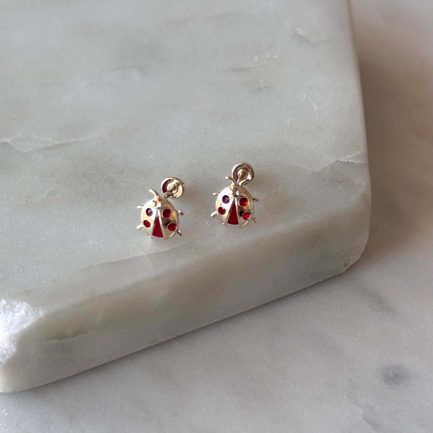 PIERCING LADY BUG ZIRCONIA