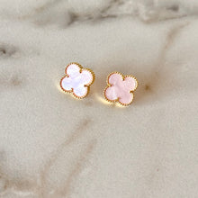Cargar imagen en el visor de la galería, ARETES TRÉBOL ROSA
