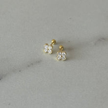 Cargar imagen en el visor de la galería, PIERCING FLOR 4 PETALOS
