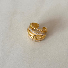 Cargar imagen en el visor de la galería, ANILLO VIRGINIA DORADO
