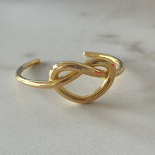 Cargar imagen en el visor de la galería, BANGLE PRETZEL
