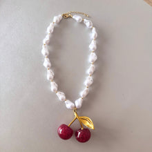 Cargar imagen en el visor de la galería, COLLAR BIG CHERRY
