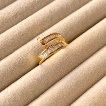 Cargar imagen en el visor de la galería, ANILLO CLAVO ZIRCONIA
