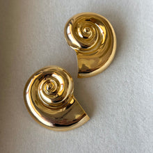 Cargar imagen en el visor de la galería, ARETES NAUTILUS

