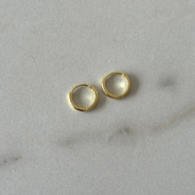 Cargar imagen en el visor de la galería, HUGGIES LENIA DORADO
