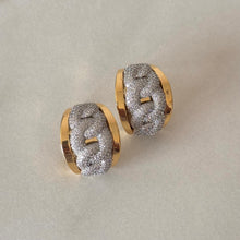 Cargar imagen en el visor de la galería, ARETES VERSACE XL
