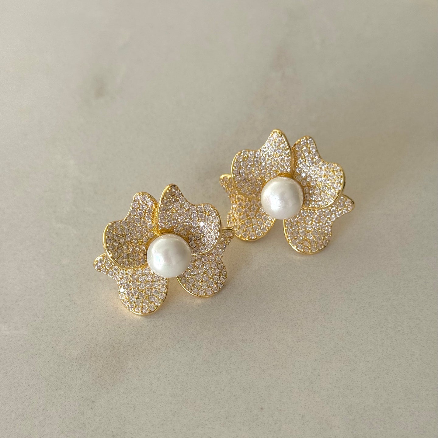 ARETES ORQUÍDEA PERLA
