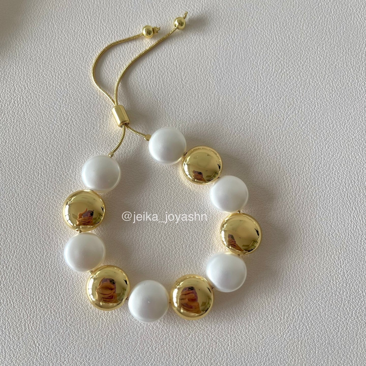 PULSERA PERLAS MONEDA