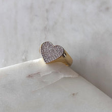 Cargar imagen en el visor de la galería, ANILLO CORAZÓN BRILLANTE
