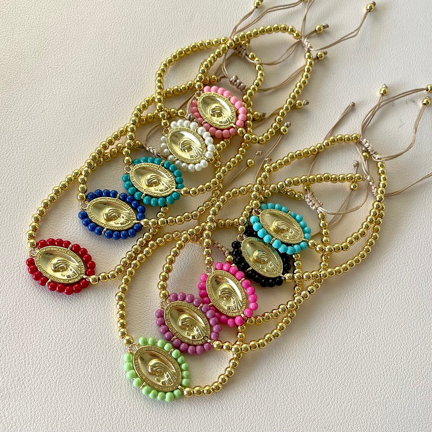 PULSERA VIRGEN MULTICOLOR