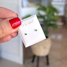 Cargar imagen en el visor de la galería, PIERCING ZIRCONIA VERDE 2MM
