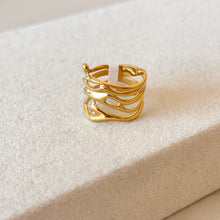 Cargar imagen en el visor de la galería, ANILLO ABSTRACTO
