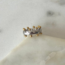 Cargar imagen en el visor de la galería, ANILLO THE CROWN
