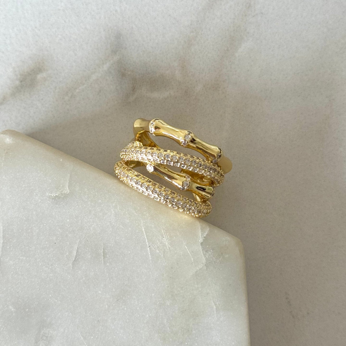 ANILLO CAYLIN